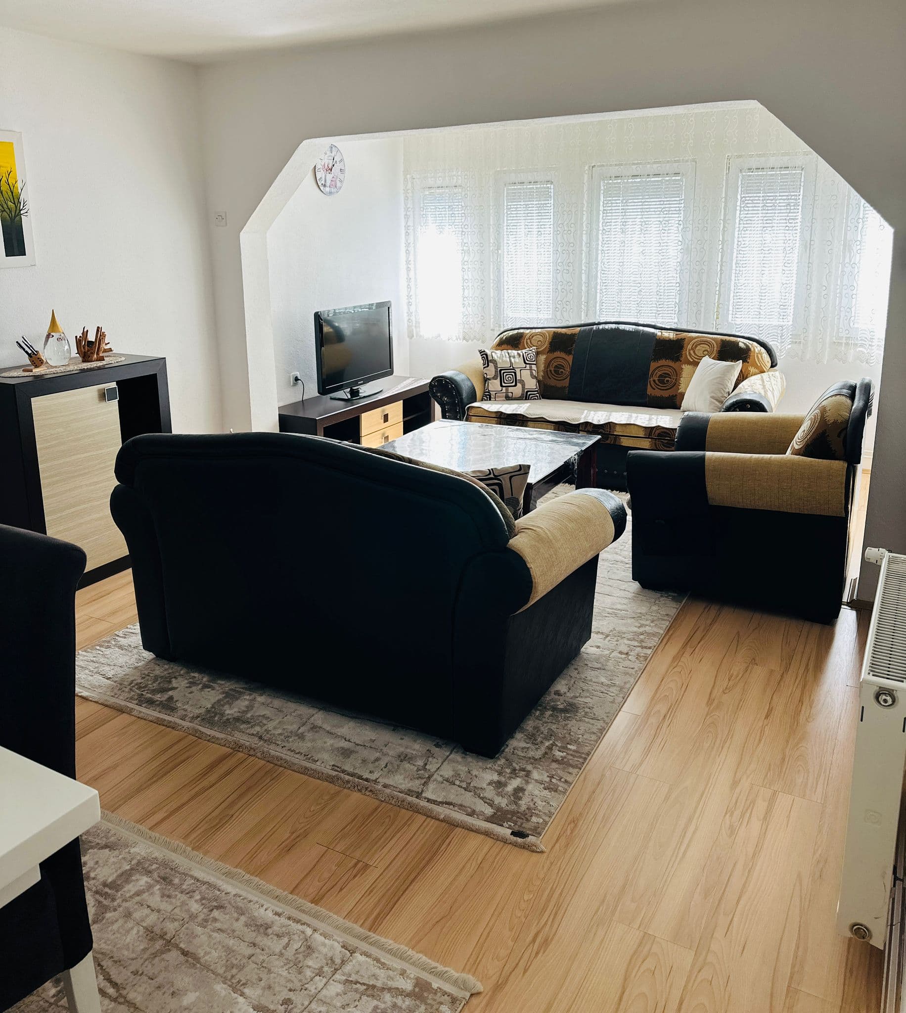 Apartman Feniks 4